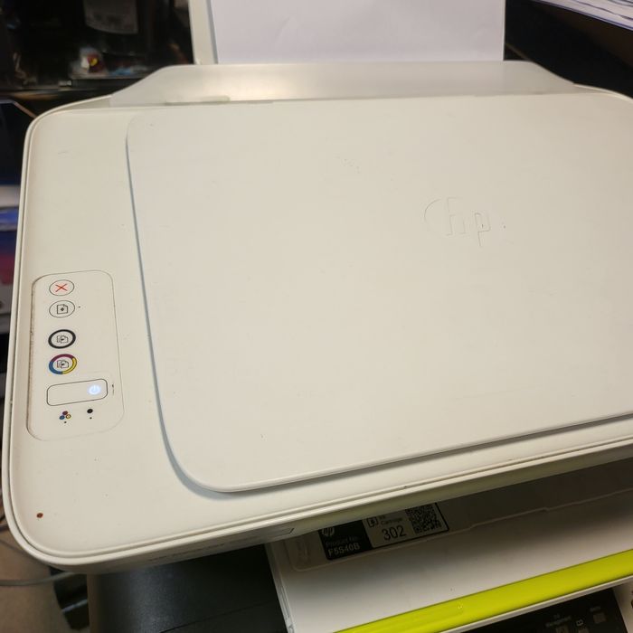 Drukarka HP Deskjet 2130

Urządzenie wielofunkcyjne: drukarka, skaner,