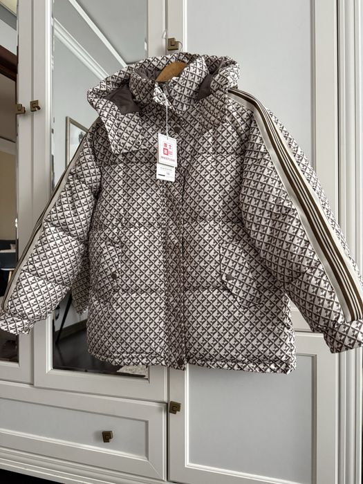 Зимова куртка жіноча