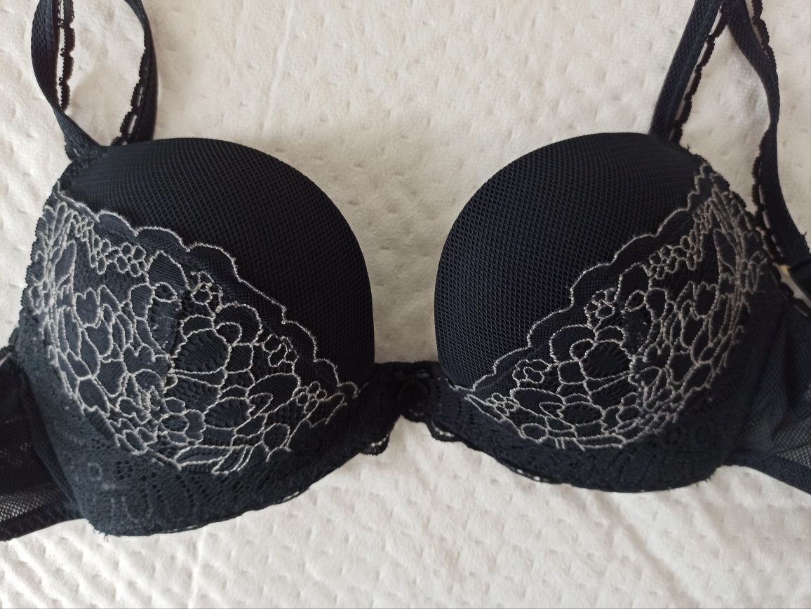 Biustonosz rm. 75C Intimissimi