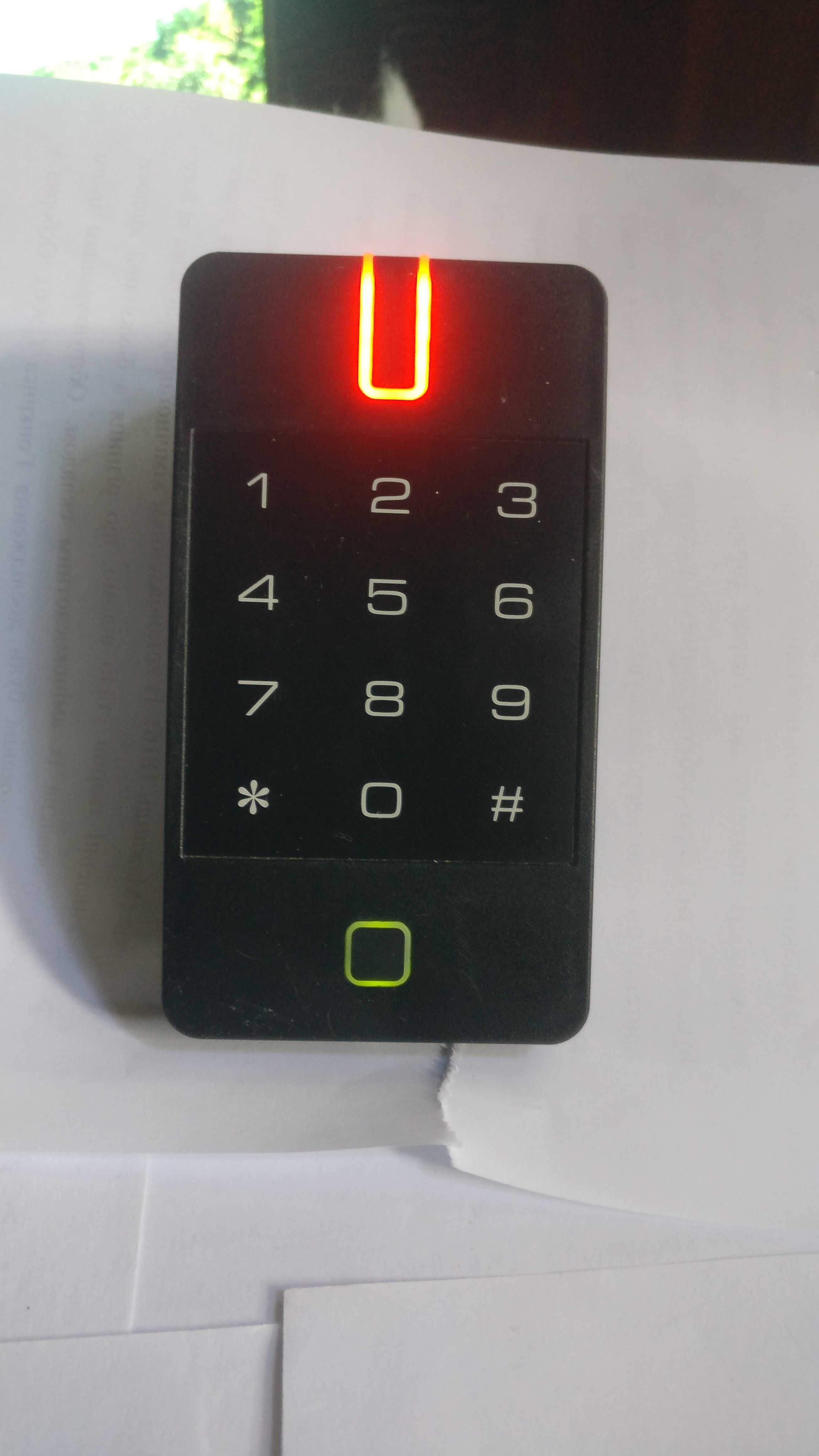 Зчитувач безконтактних карт доступу U-Prox Keypad