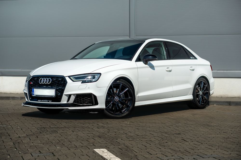 Wynajem BEZ LIMITU AUDI S3  Wypożyczalnia aut sportowych i luksusowych