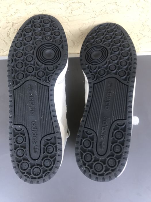 Кросівки Adidas