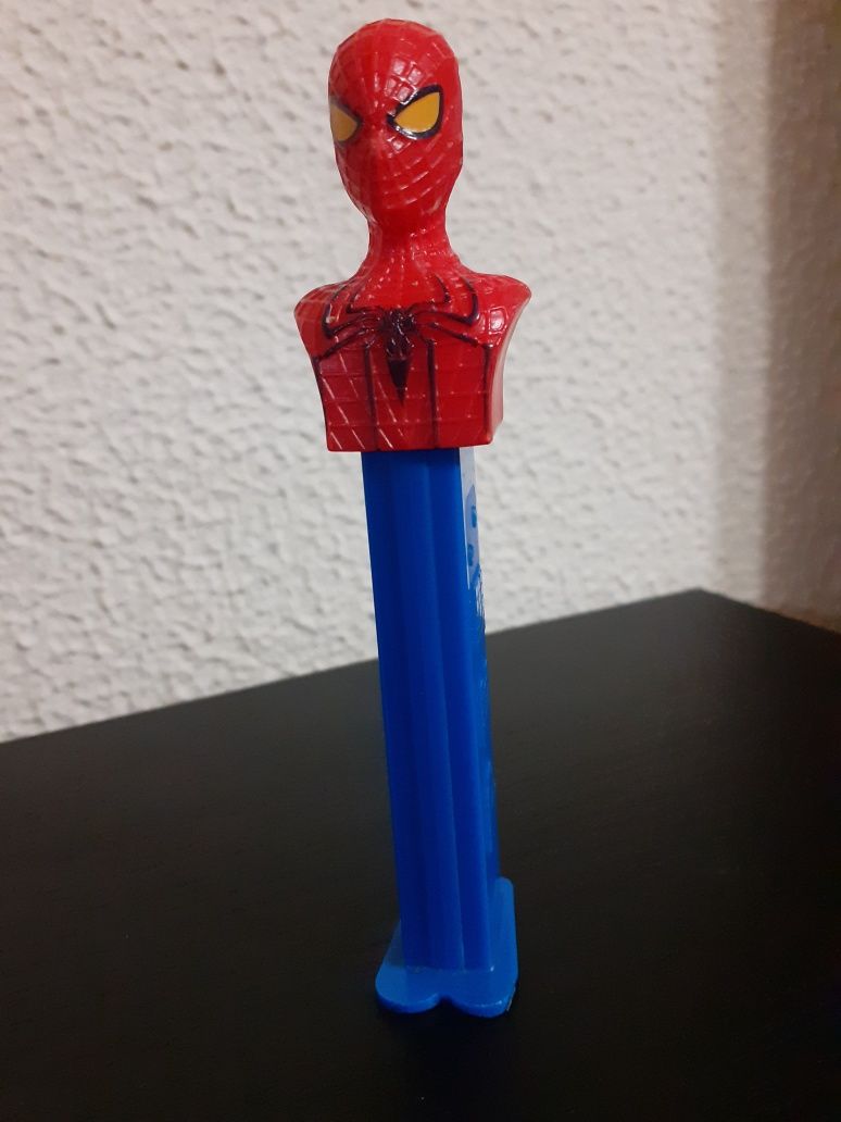 Dispensador PEZ - Angry Birds  e Homem aranha