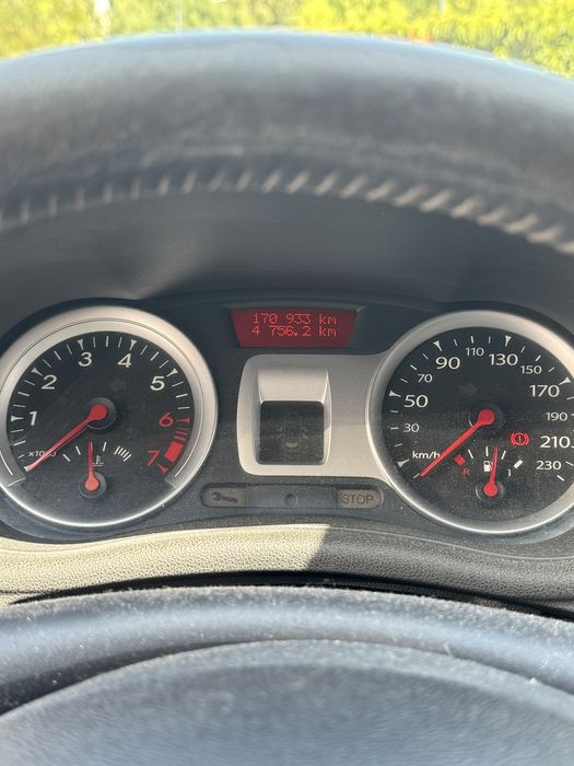 Renault clio 1.2 Dynamic 2010