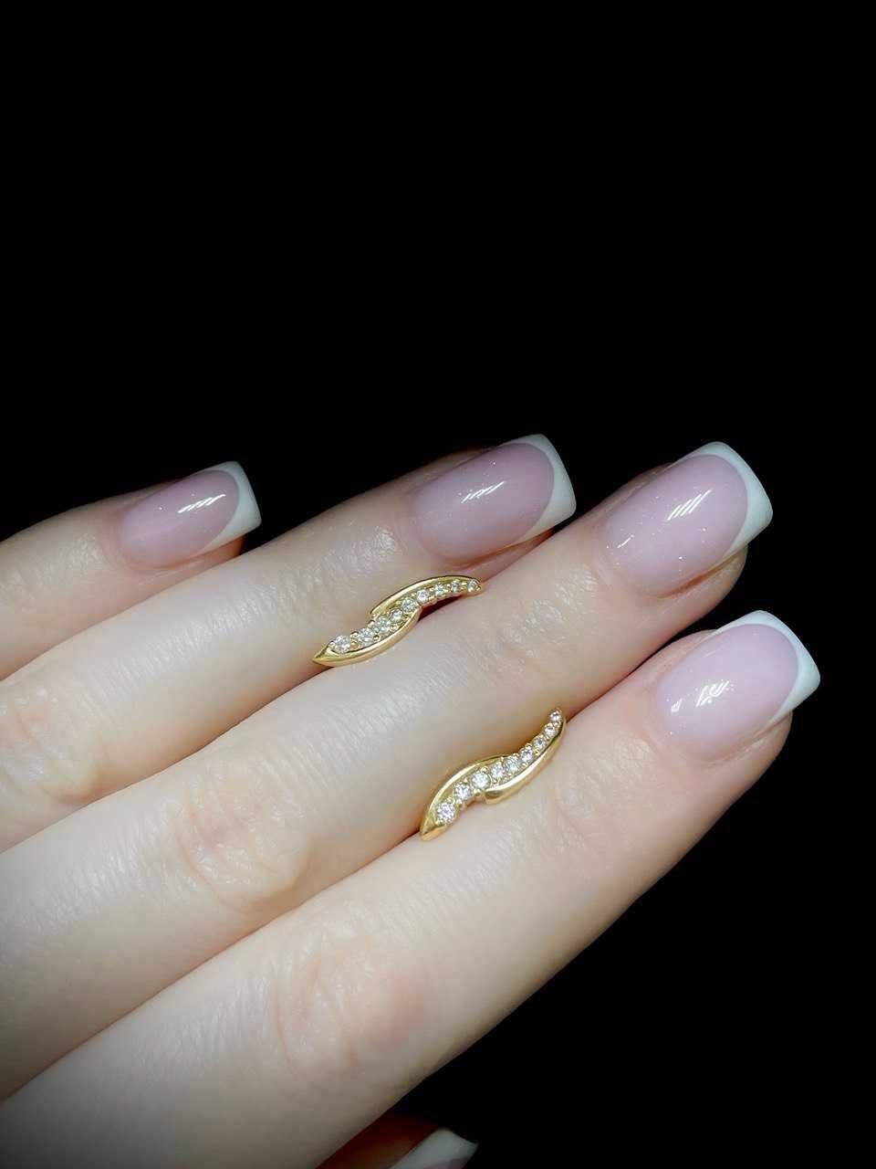 Золотые серьги/Золоті сережки