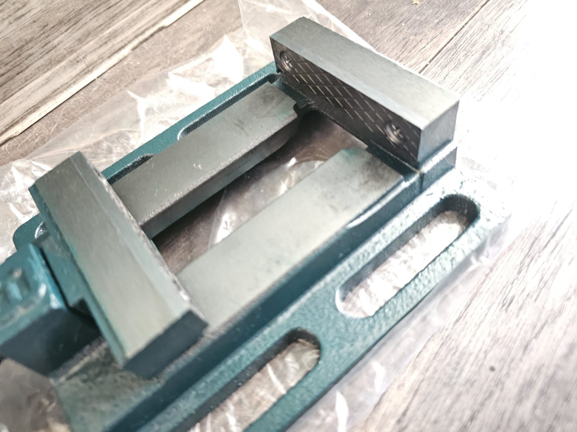 Imadło maszynowe wiertarskie 80mm rozstaw 85mm wiertarka