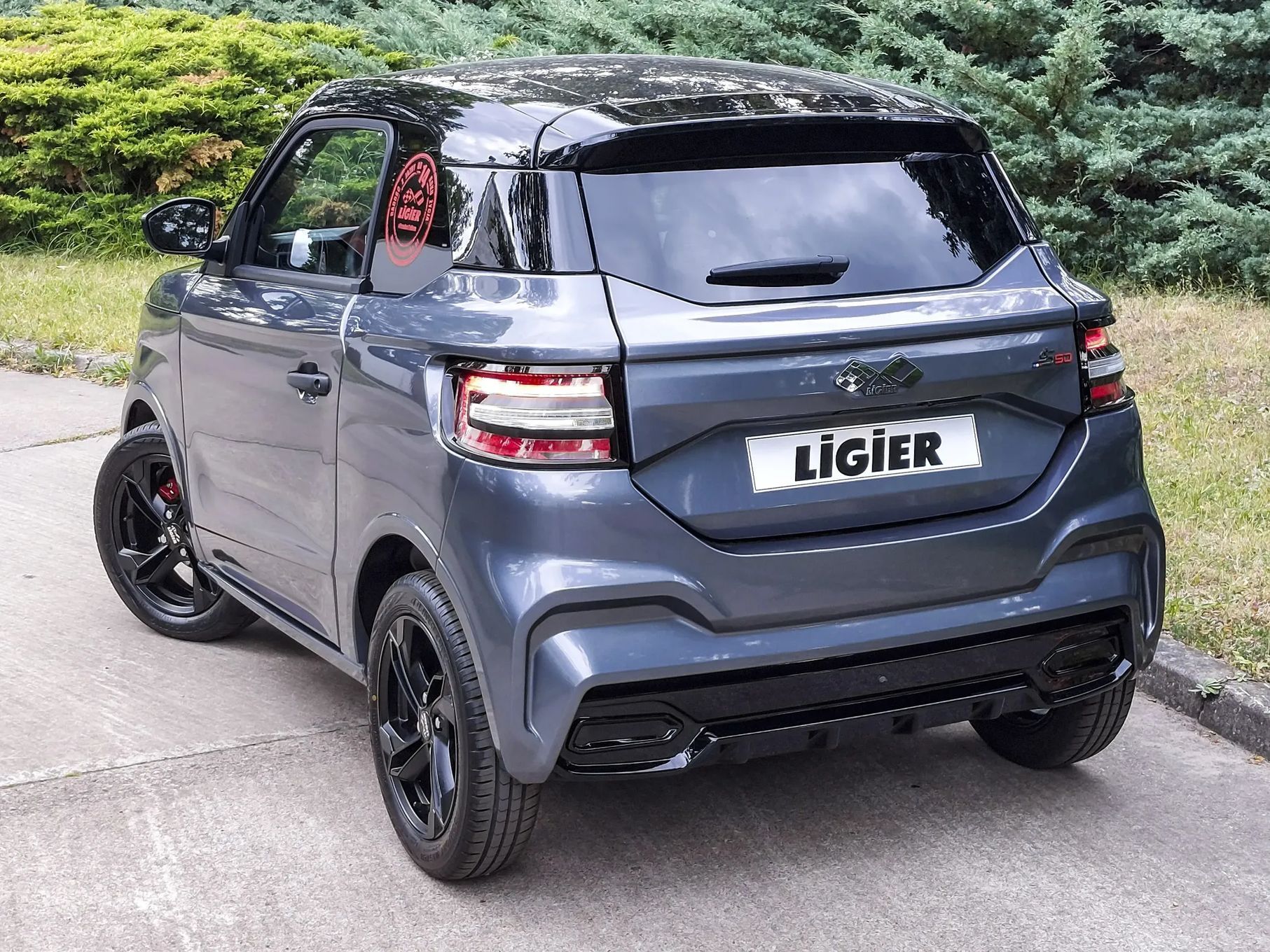 Ligier JS50 Elite DCI, NOWY, automat, klima, tablet, od 14 roku życia, GW 24M