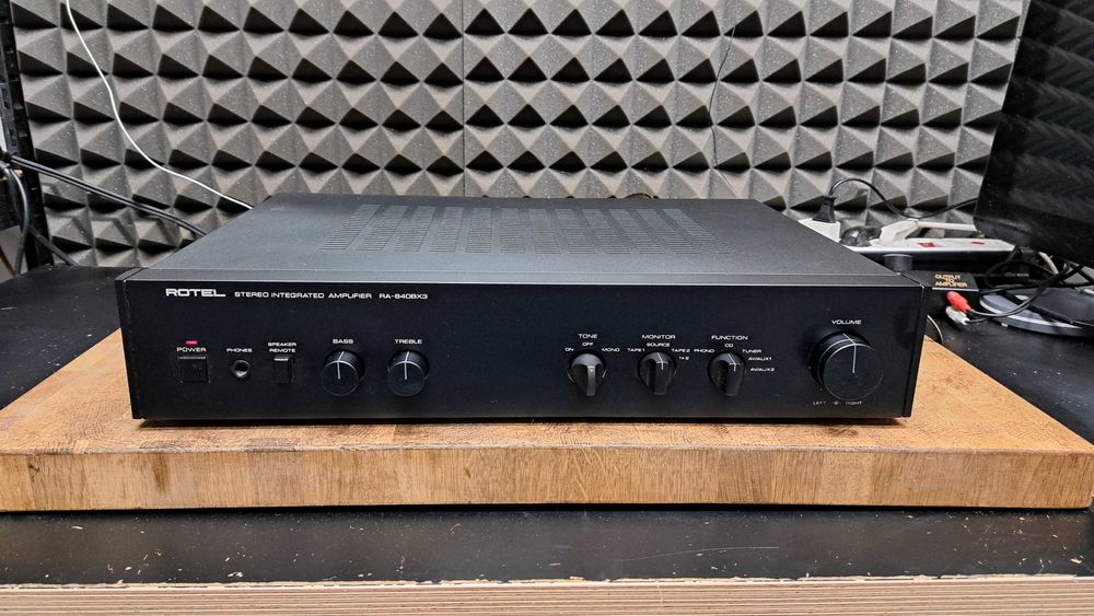 Wzmacniacz Rotel RA-840BX3