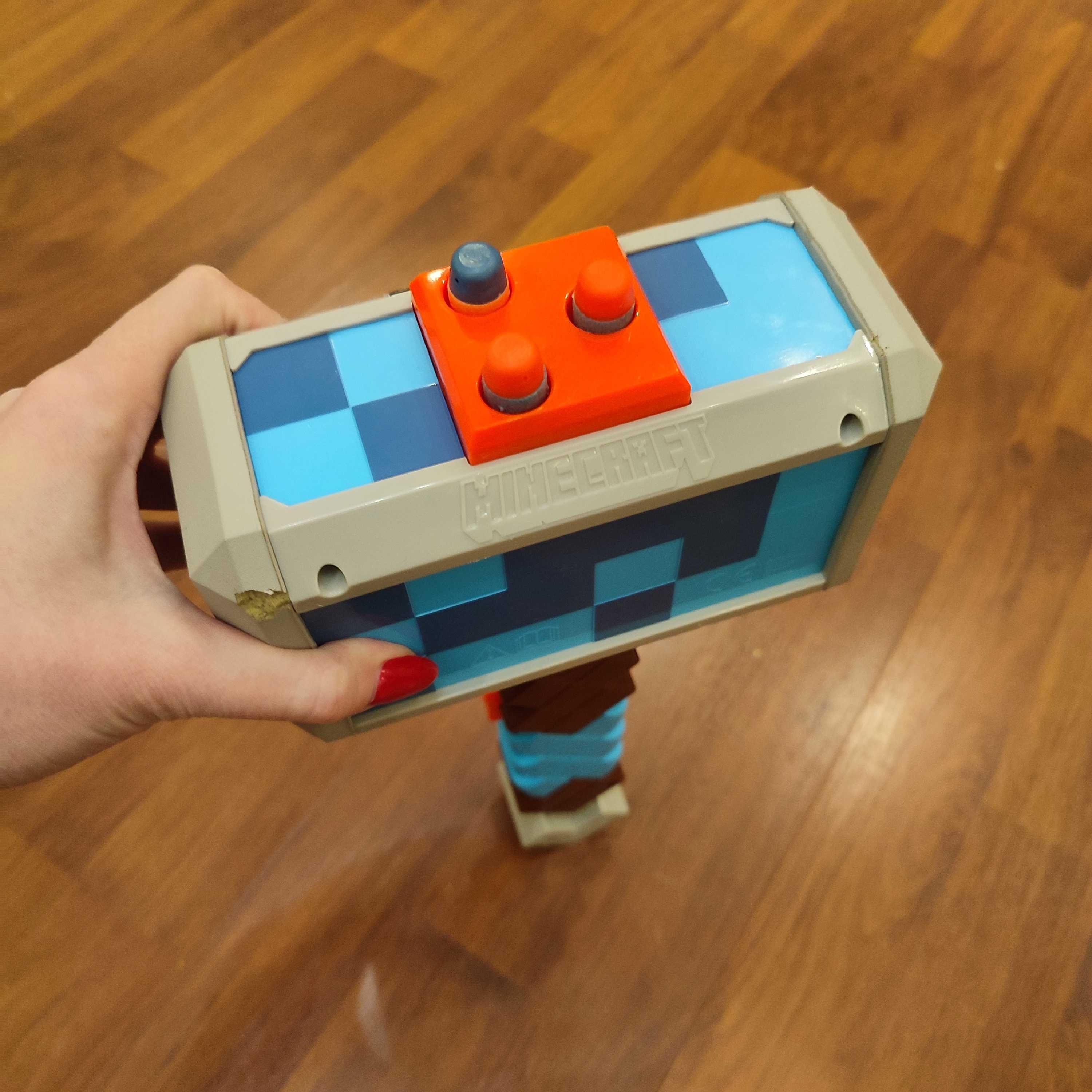 Бластер молот Nerf Minecraft