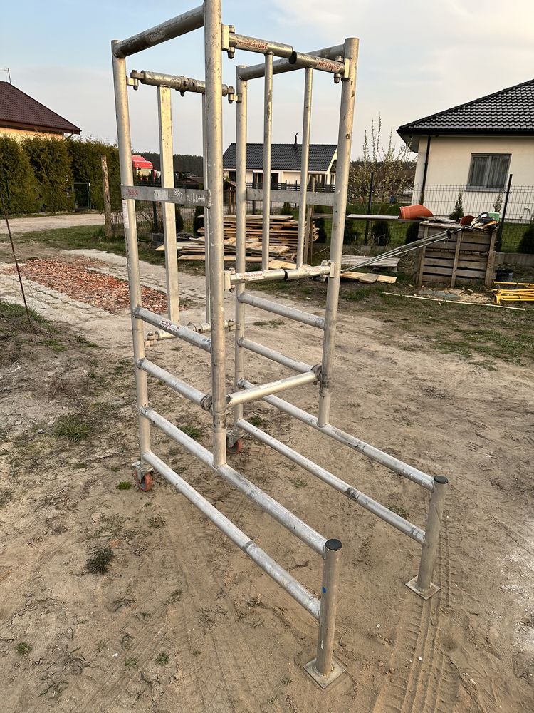 Podest aluminiowy roboczy składany rusztowanie