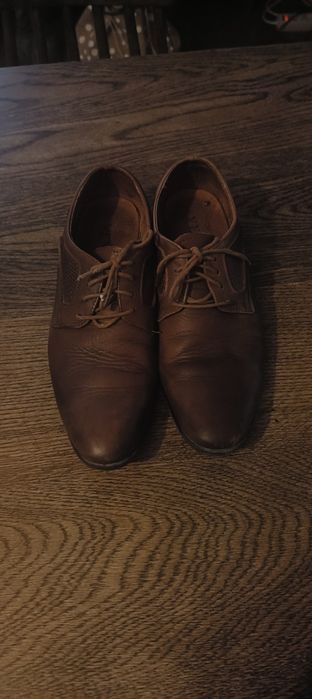 Buty komunijne dla chłopca rozmiar 33
