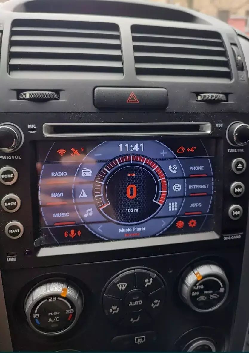 Suzuki Grand Vitara 2.0 автомат, рідні. пробіг 100км.