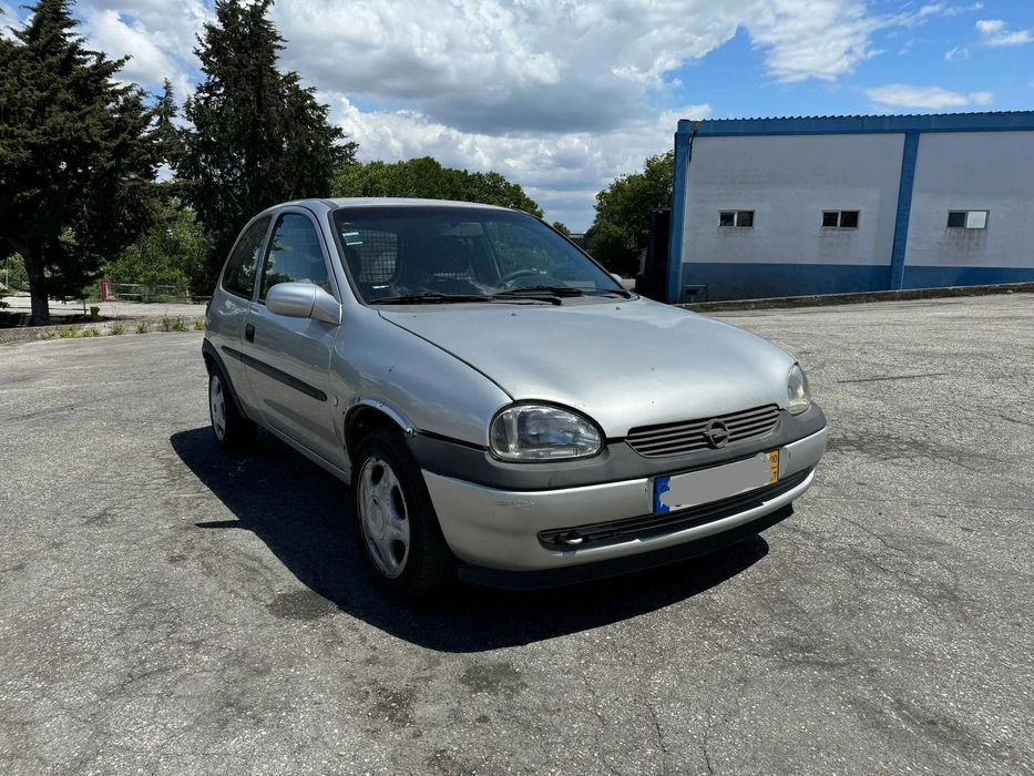 Opel corsa b 1.5 Td de 2000 para peças