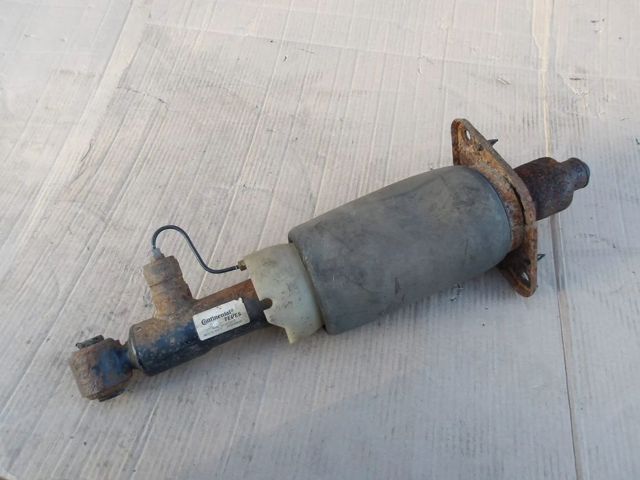 AMORTYZATOR PODUSZKA MIECH TYL AUDI A6 C5 ALLROAD