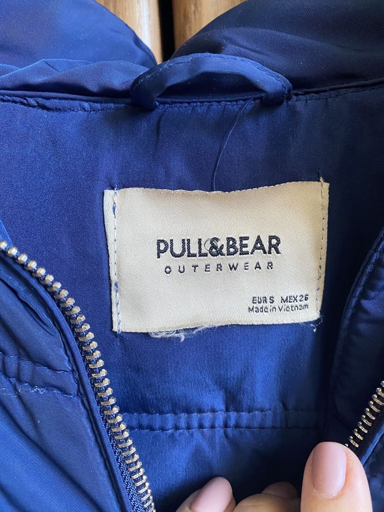 Курточка pull&bear xs-s