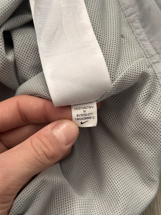 Вітровка Nike Swoosh Nylon drill