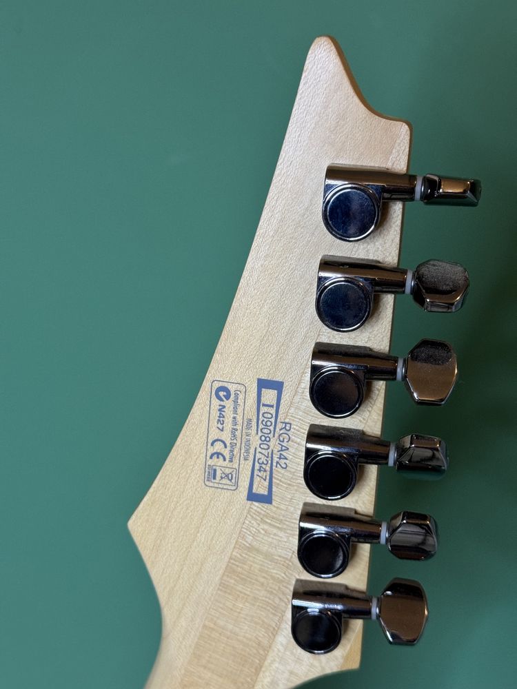 Gitara elektryczna Ibanez RGA przetworniki EMG 61, EMG 80