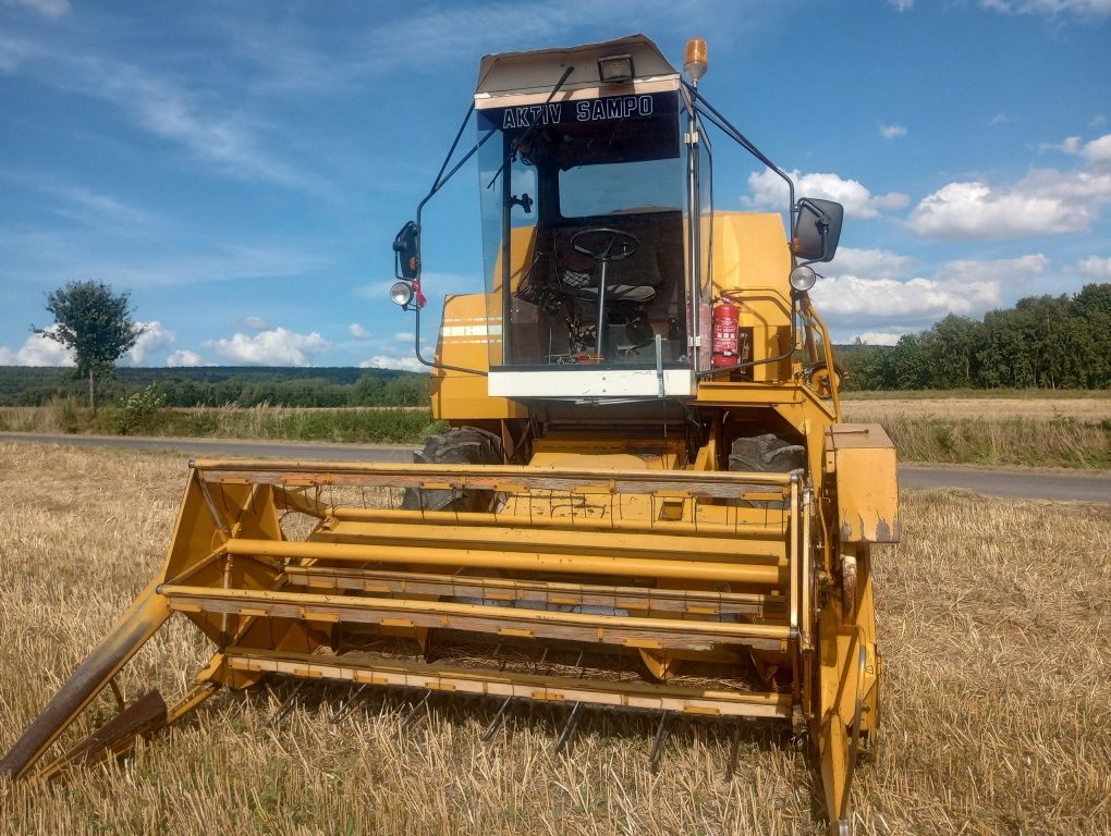 Kombajn zbożowy sampo 580 / MF16 / Bizon 2020