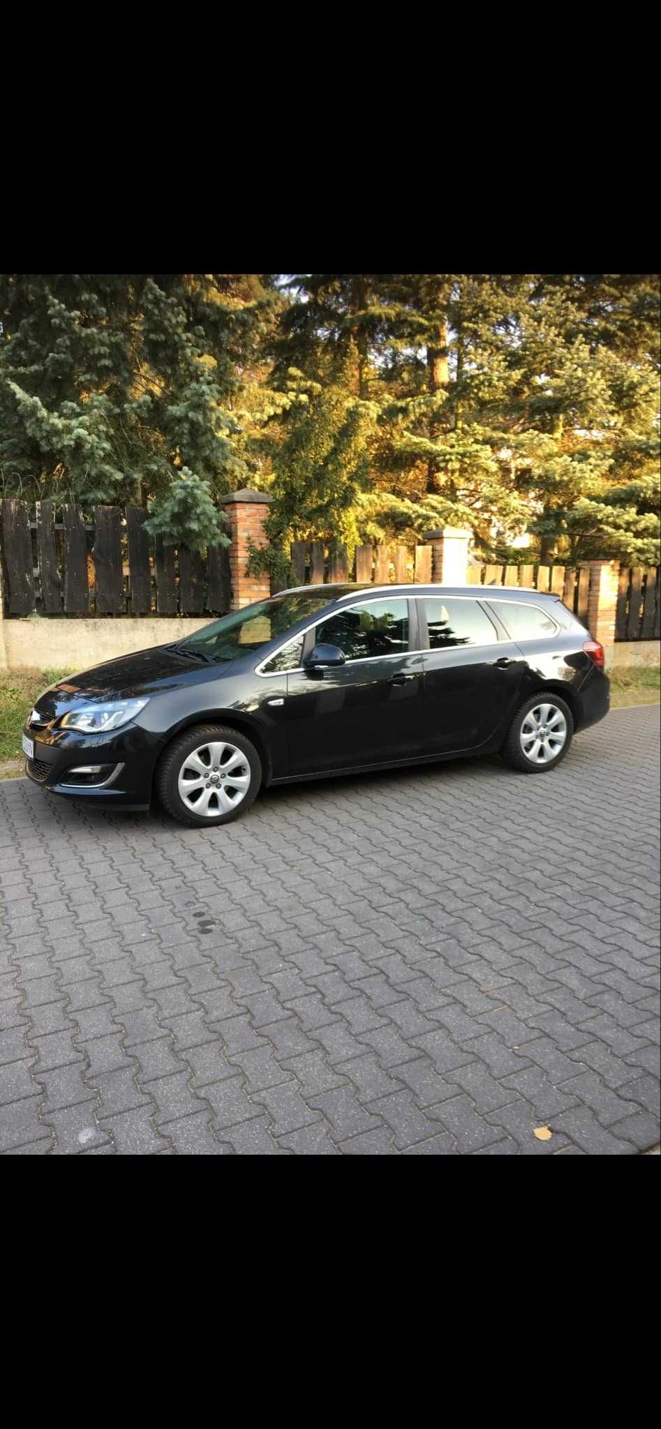 Opel Astra 2014 Warszawa Wesoła