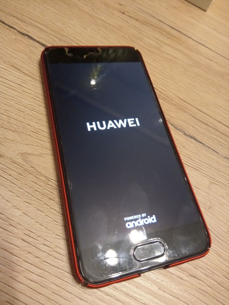 Huawei P10 ROM 64GB, RAM 4GB plus etui