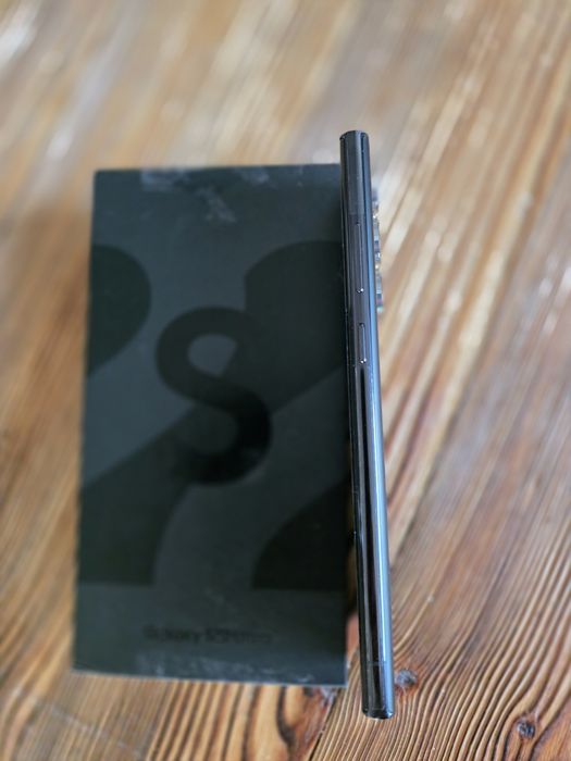 Sprzedam Samsung Galaxy S22 ultra