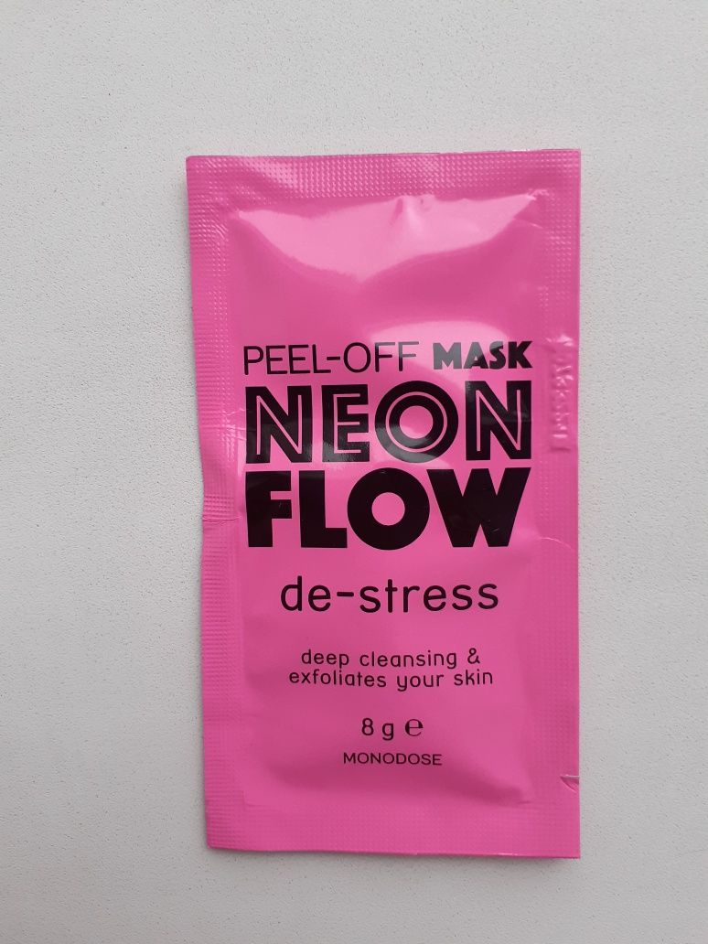 набір масок для обличчя peel-off mask neon flow de-stress