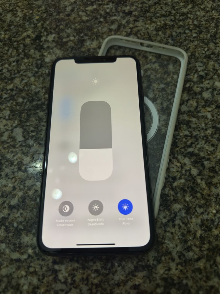 Iphone xs max 64gb em exelente estado