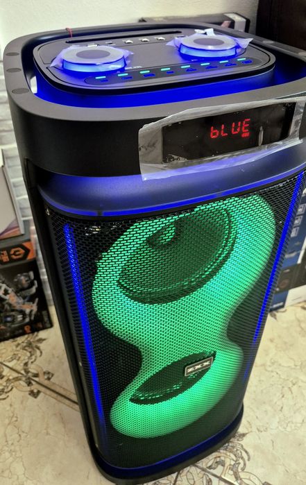 Портативная колонка ZXX на 60Вт с Bluetooth караоке и RGB подсветкой.