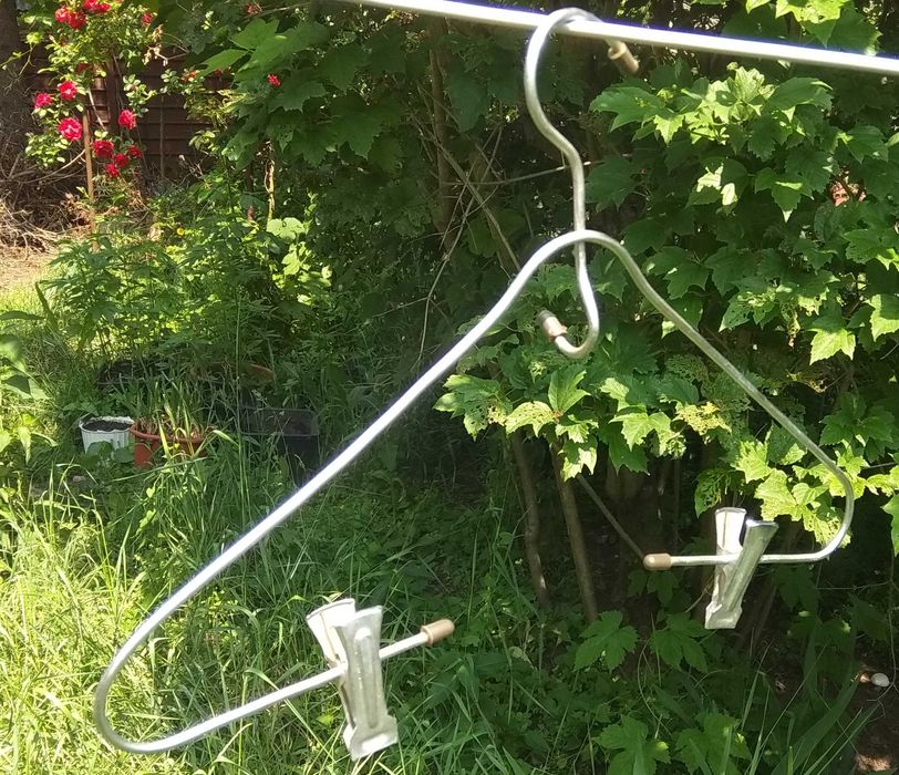 Вешалка плечики стальные