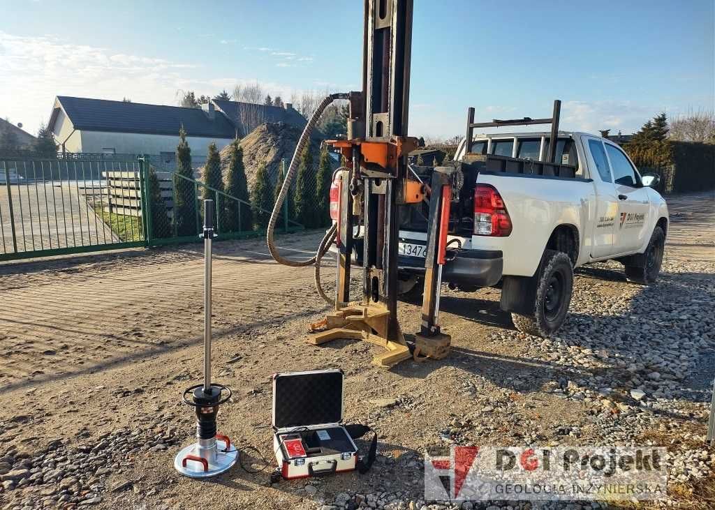 Geolog, badania geologiczne geotechniczne gruntu, badania zagęszczenia