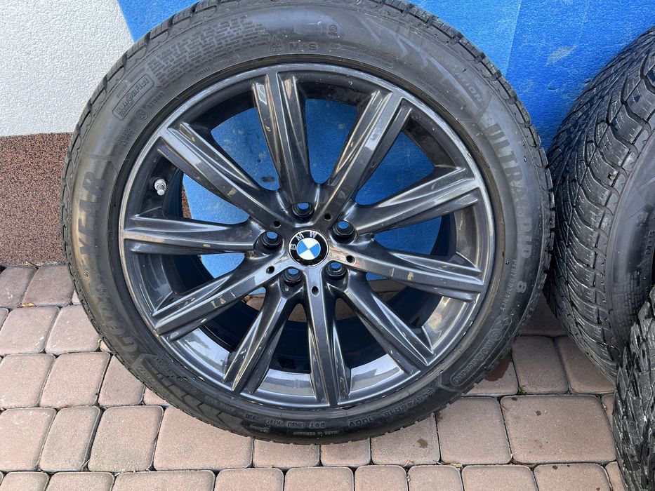 Koła zimowe BMW serii 5 245/45/18  Styling 684 V-spoke