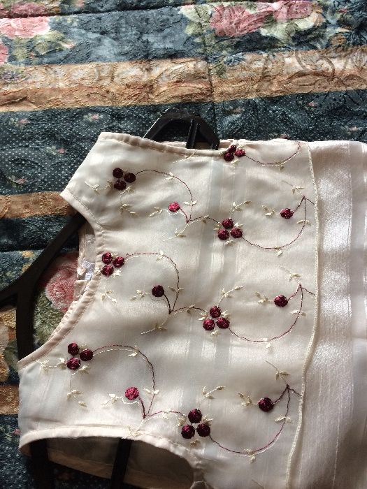 Vestido cerimónia criança