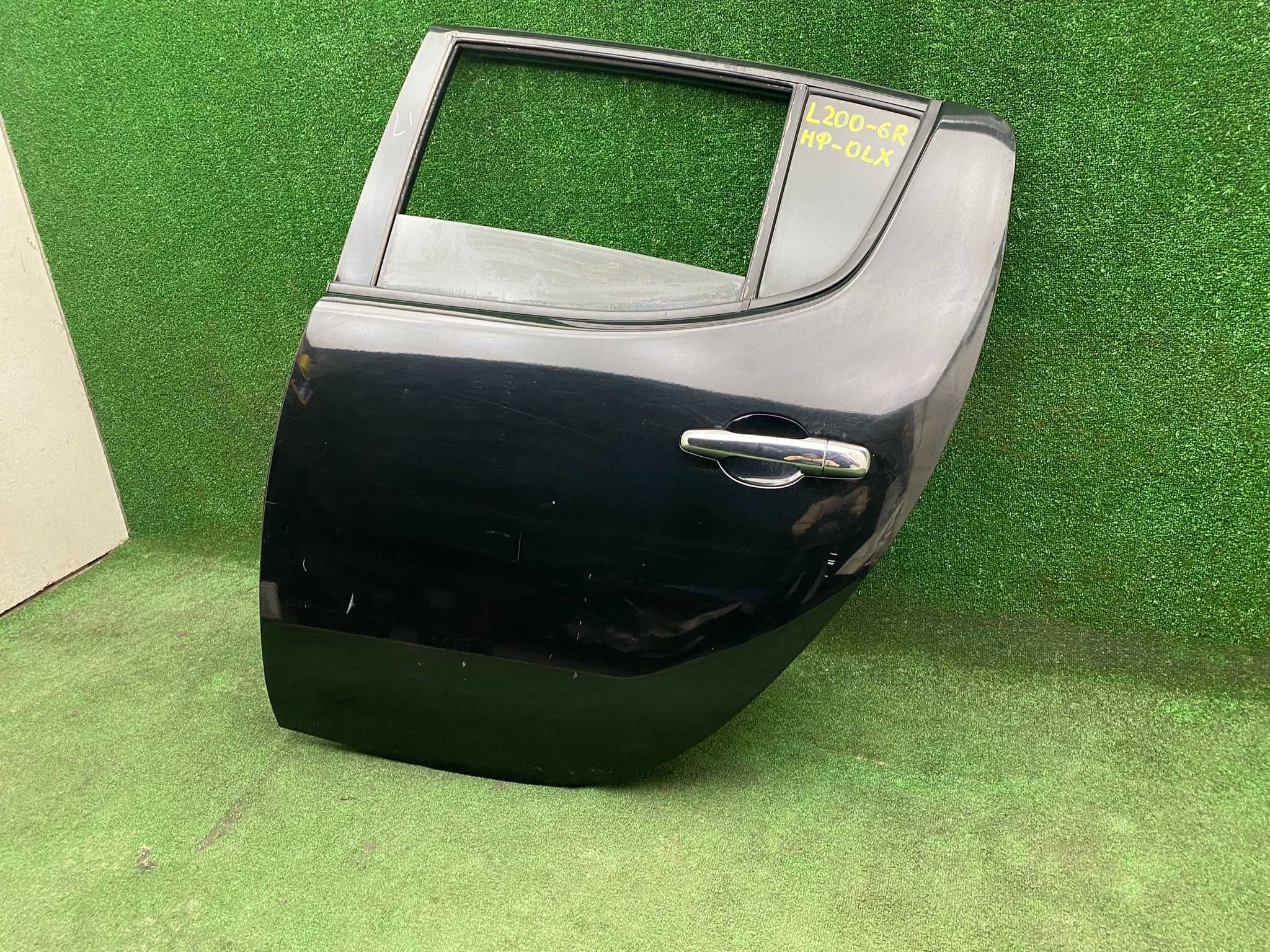 Дверка задня ліва Mitsubishi L200
