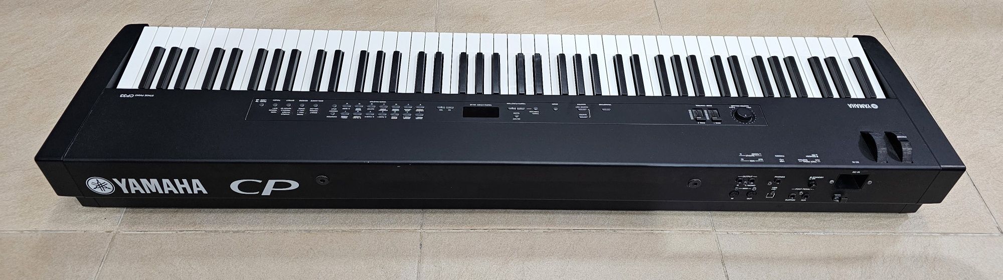 Piano Yamaha CP 33 Stage Piano