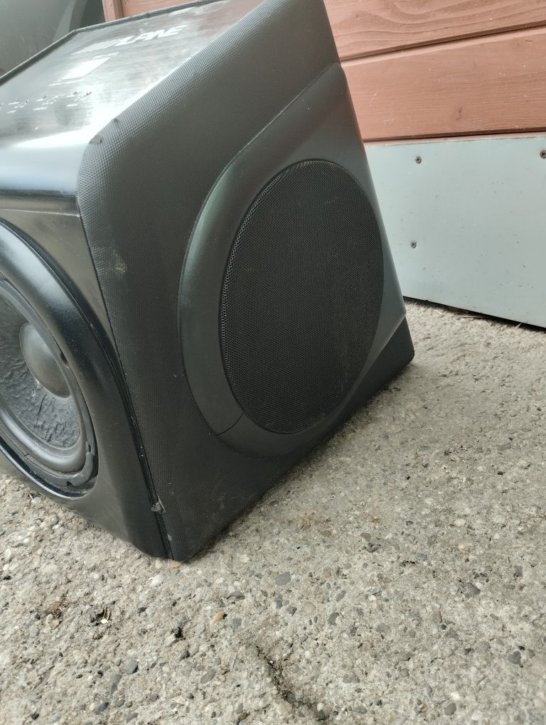 /////ALPINE subwoofer 1000w