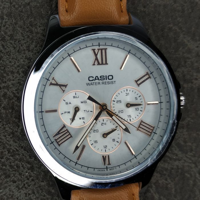 Годинник Casio MTP-V300L-7A2 Оригінал Гарантія Мужские часы