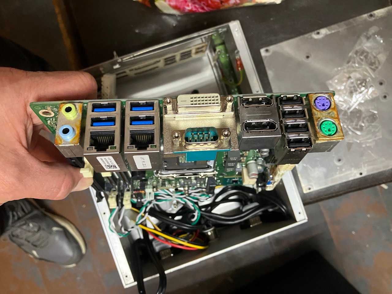 Calmo industrial pc