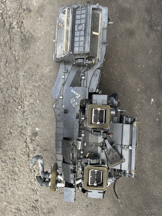 Печка, моторчик, корпус, радиатор Mercedes W221