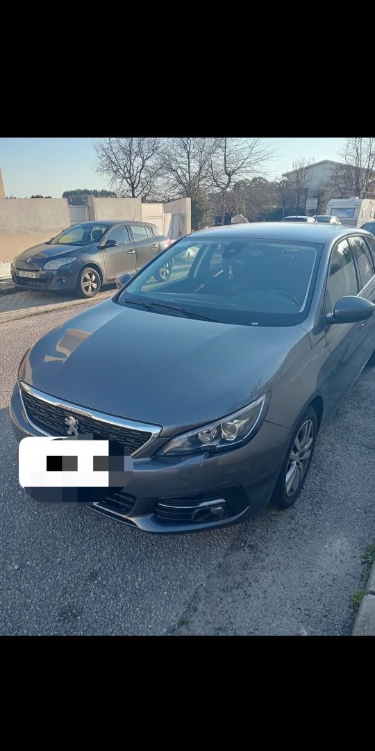 Peugeot 308 do ano 2019 óptima com calcios novos