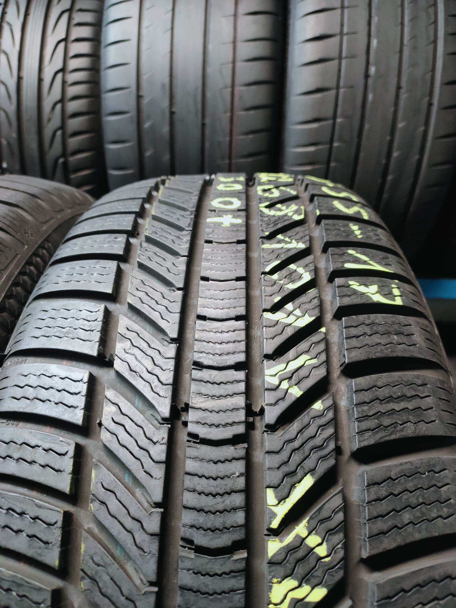 225/55R17 Continental WinterContact TS870P 2022r 6,8mm