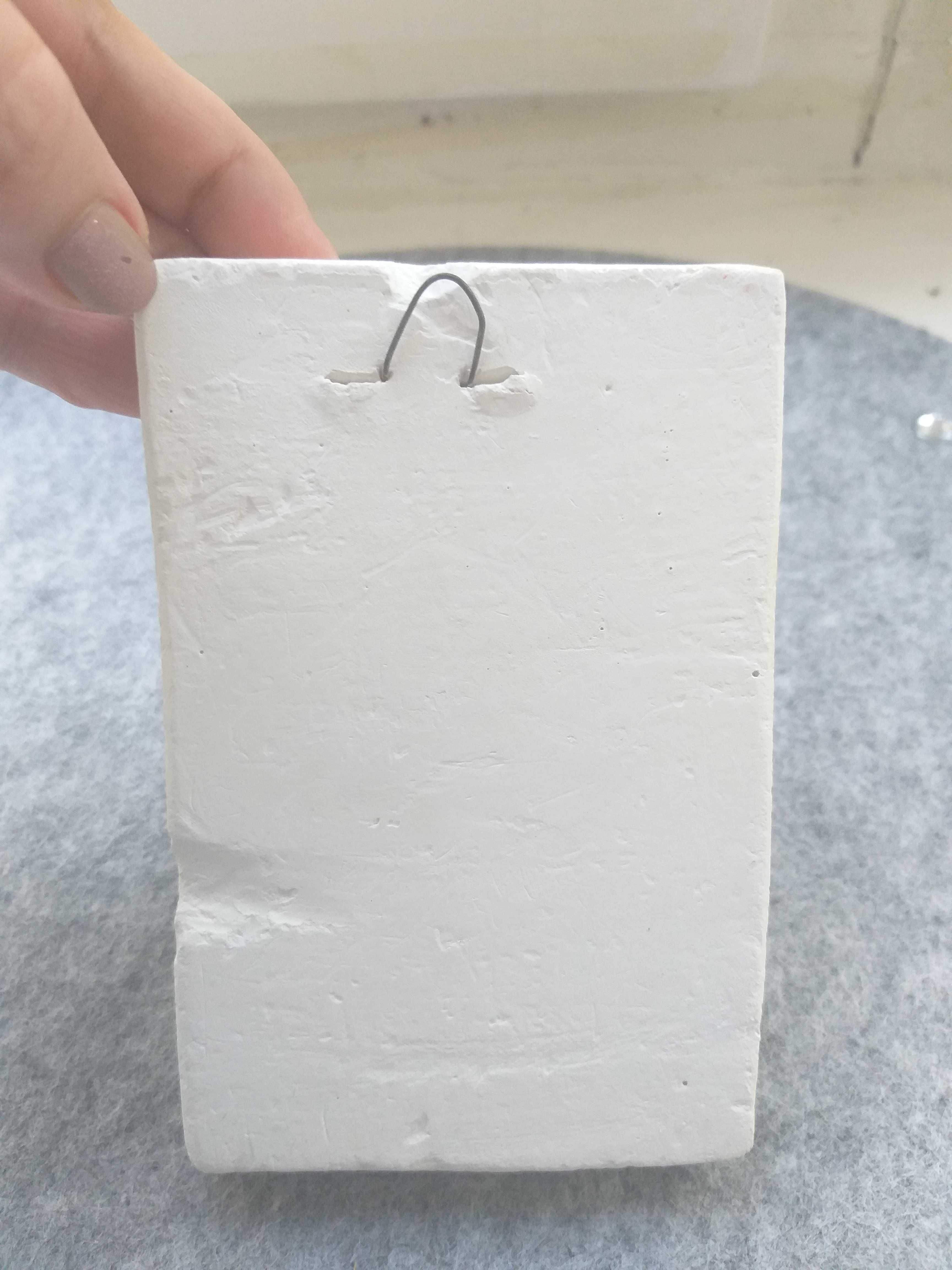 Wapienno-Ceramiczna ozdoba z Tunezji na ścianę 8 × 12,5 × 1,5 cm