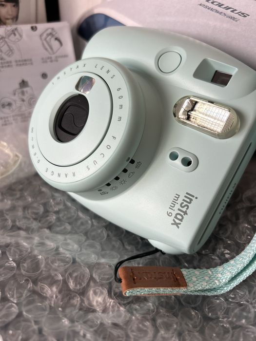 Fujifilm Instax Mini 9