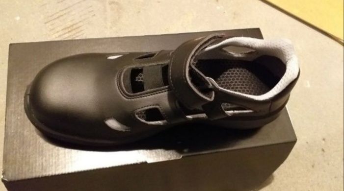 Buty BHP robocze. Wzmacniane Artra. Nowe