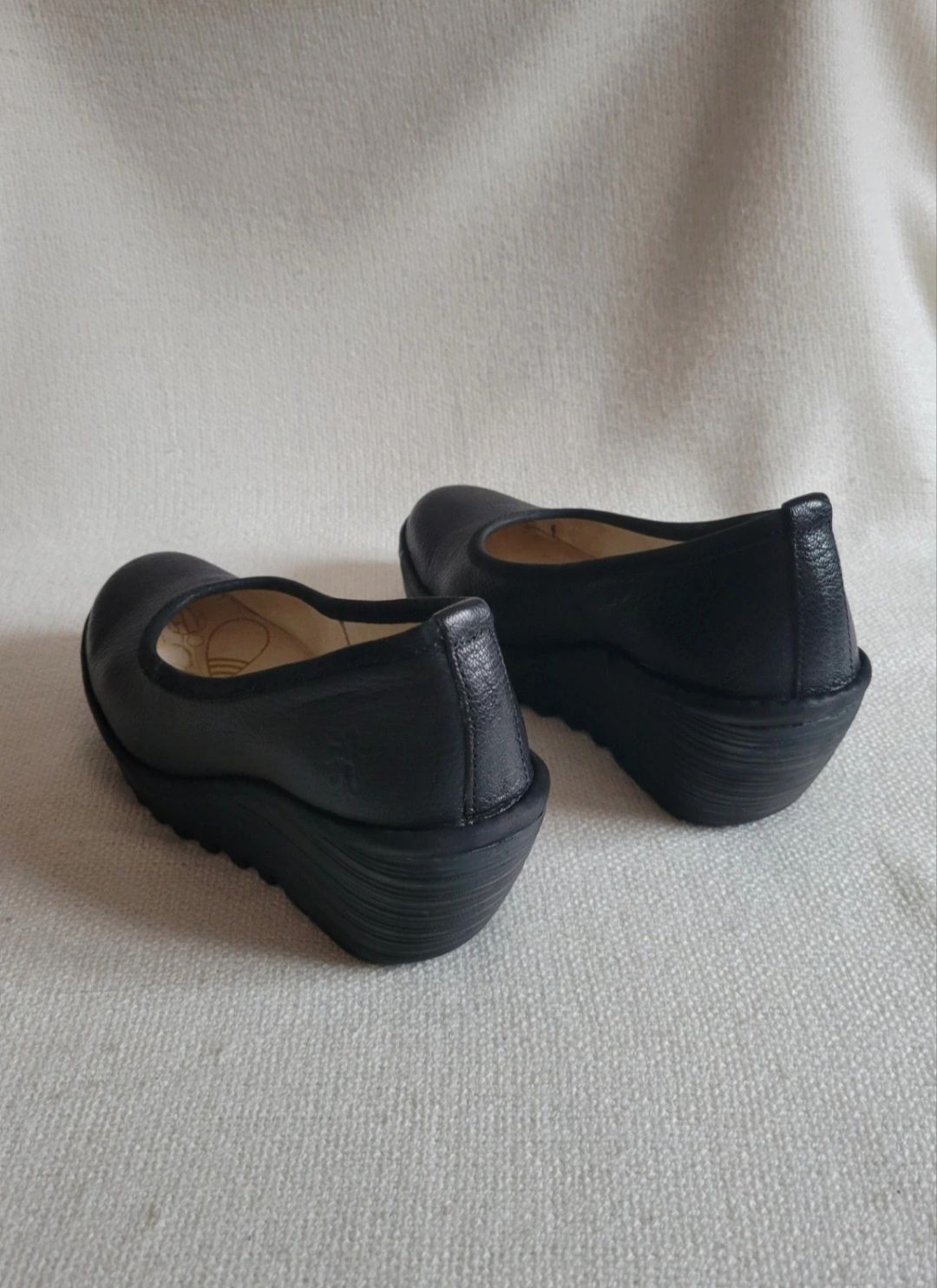 Sapatos Fly London 36