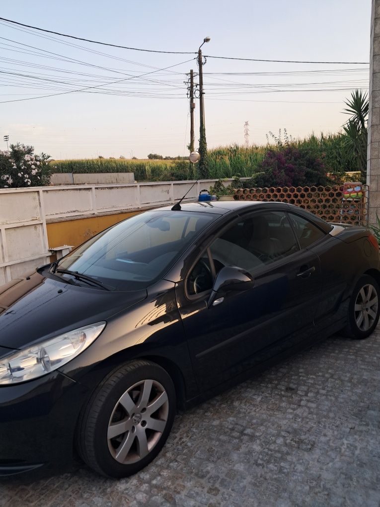 207 Coupé Cabrio Diesel impecável 191 mil