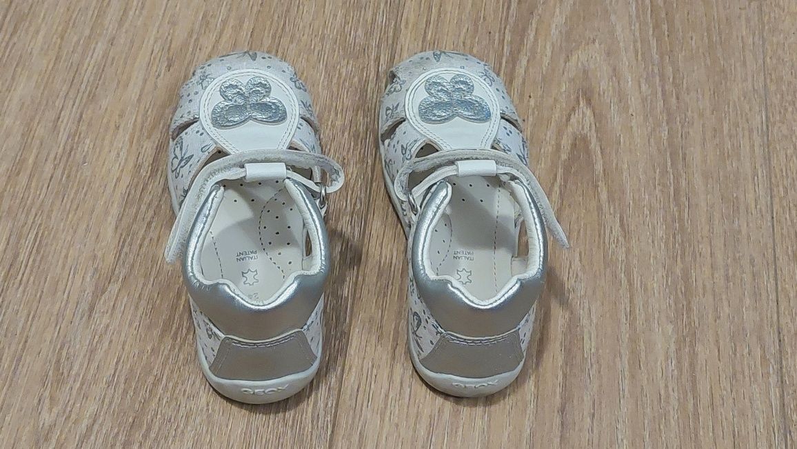 Sandały dziewczęce GEOX skórzane, buty na lato  dla dziewczynki