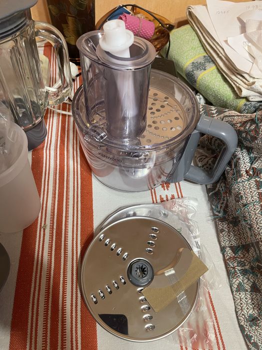 Продам Кухонний комбайн