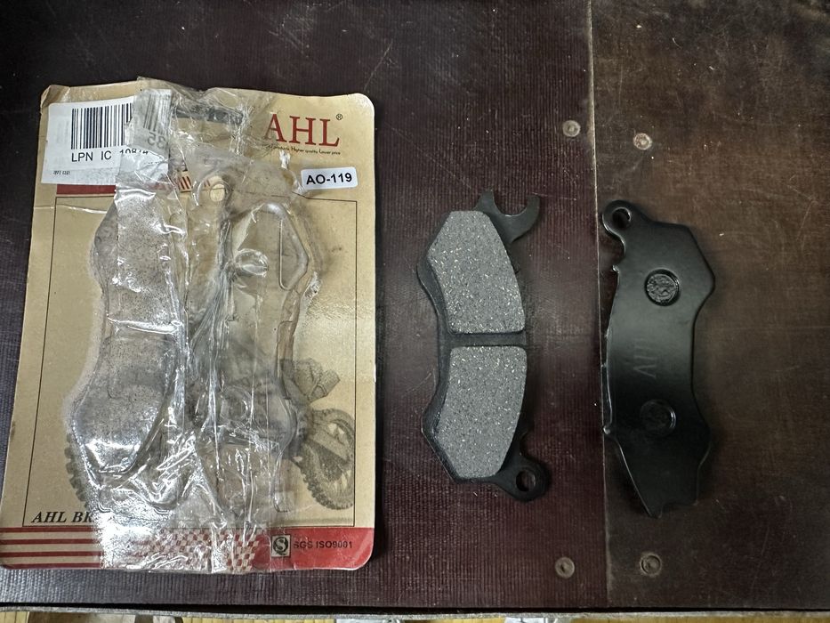 передні гальмівні колодки AHL для Honda PCX 150