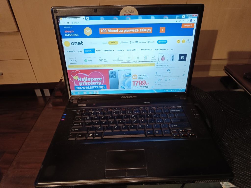 Laptop Lenovo n500