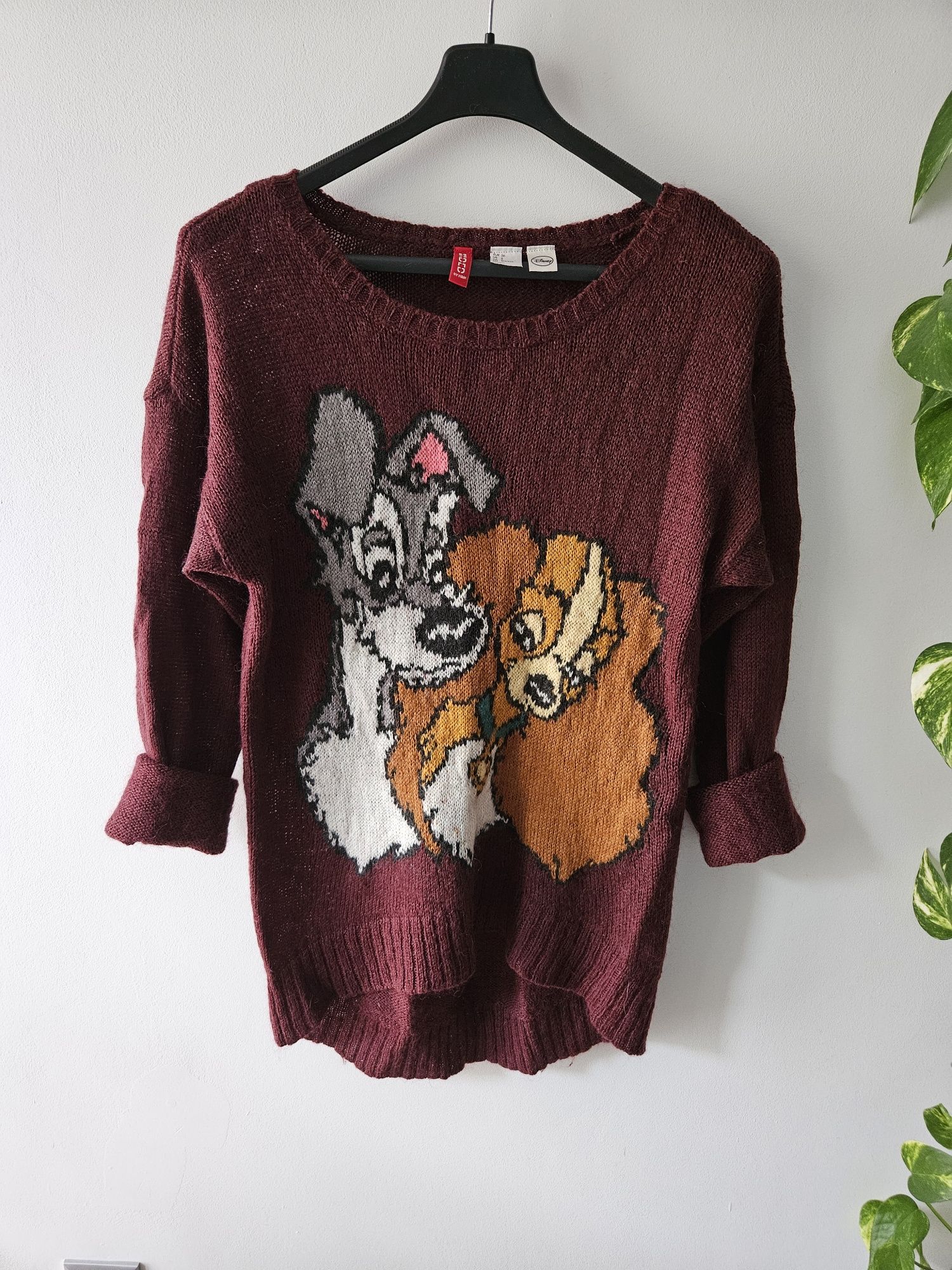 Bordowy sweter Zakochany kundel Disney wool mohair